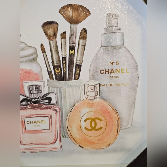 🎀Framed Wall Art by Crystal Luxe-Featuring LUXE Brand, Makeup & Cosmetics 💎 - Picture 4 of 11